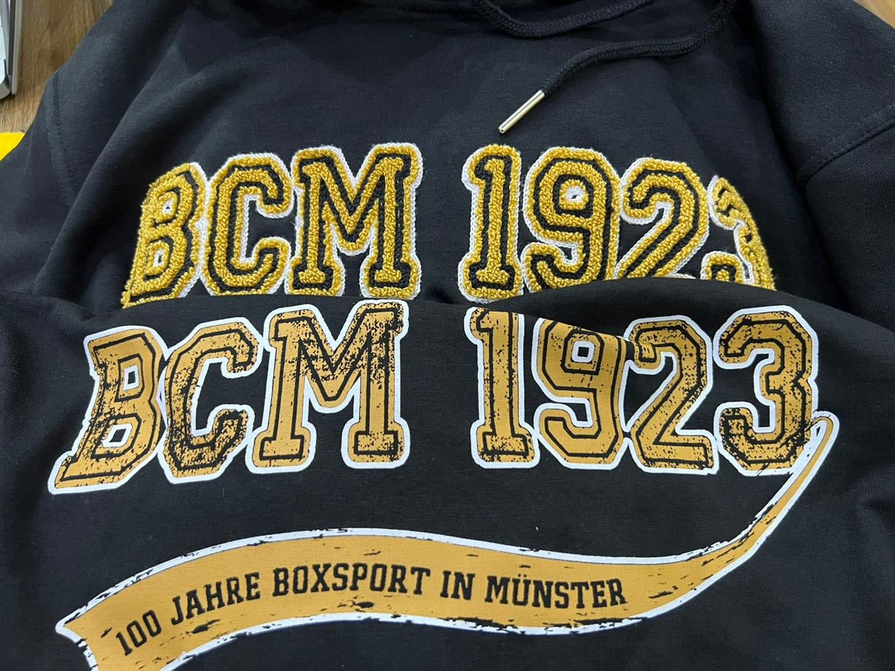 BCM- Kapuzen-Pullover Jubiläum schwarz